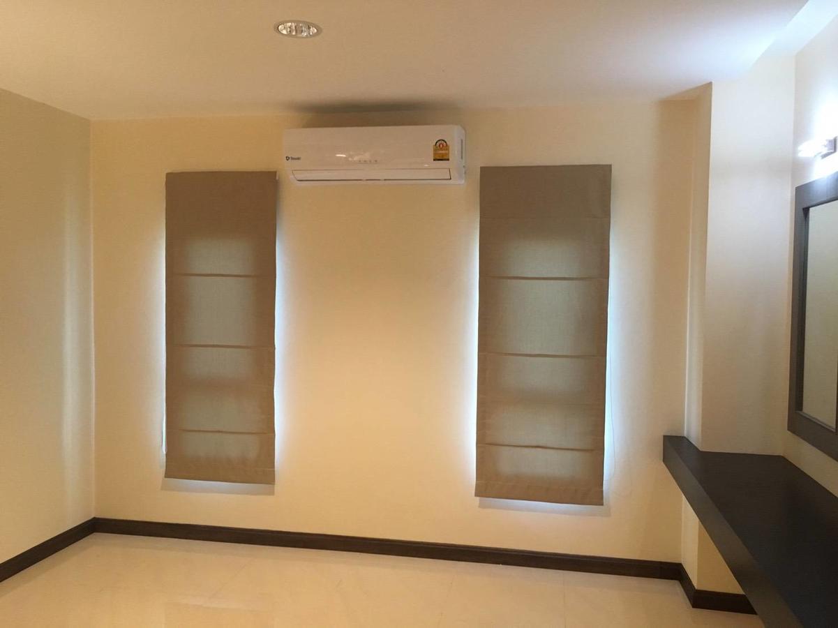 Ibiz Boutique Hotel Nakhon Si Thammarat Exterior photo